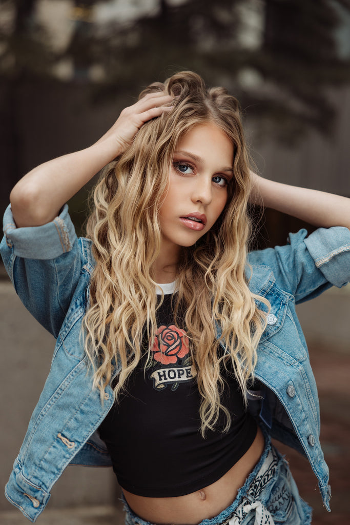 “HOPE” Rose Patch Baby Tee – Black & White Crop