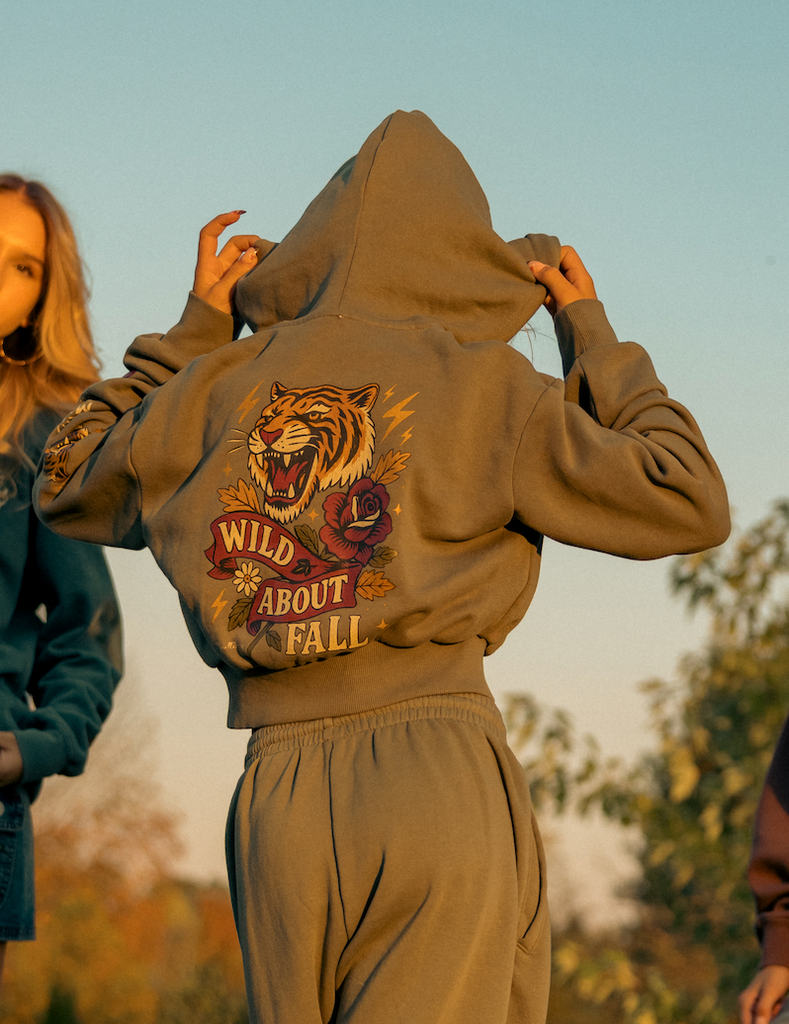 🐅 WILD ABOUT FALL