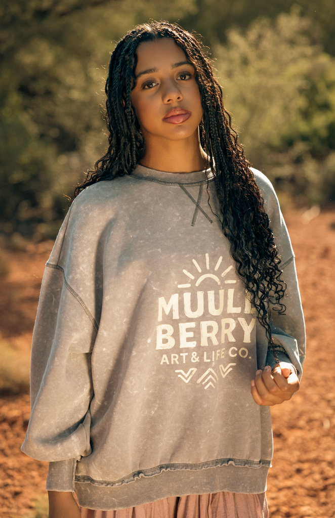 WANDER FREE OVERSIZED SWEATSHIRT