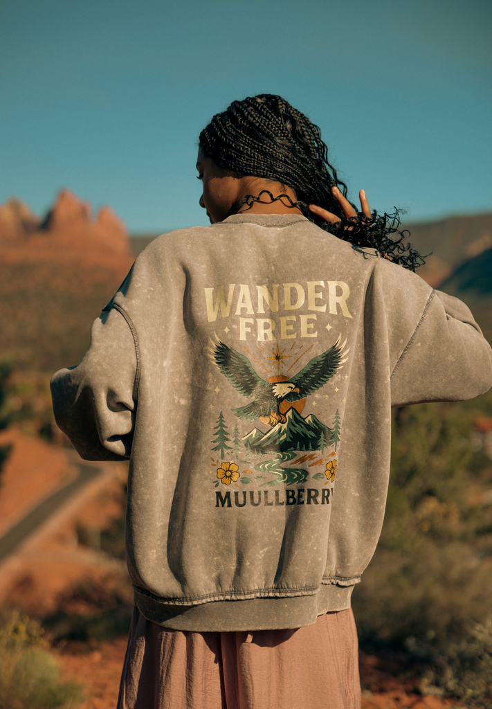 WANDER FREE OVERSIZED SWEATSHIRT