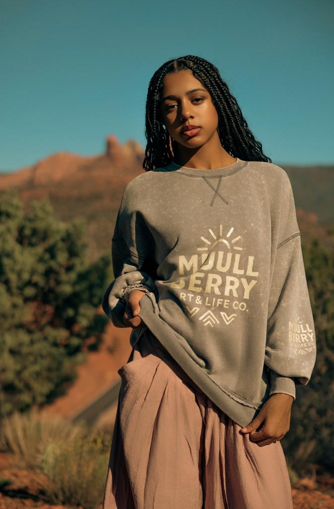 WANDER FREE OVERSIZED SWEATSHIRT